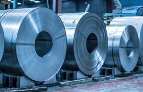 RUSSIA FLAT STEEL : Market moves up on bullish offers