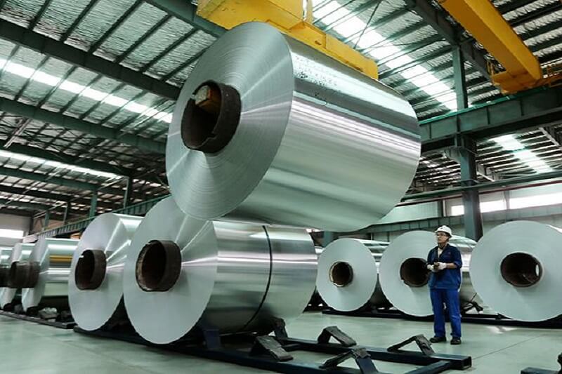 RUSSIAN FLAT STEEL : Prices set to move higher after holidays