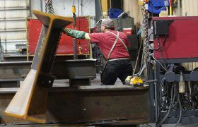 قطعی گاز، علت اصلی کمبود عرضه و افزایش قیمت محصولات فولادی در بازار